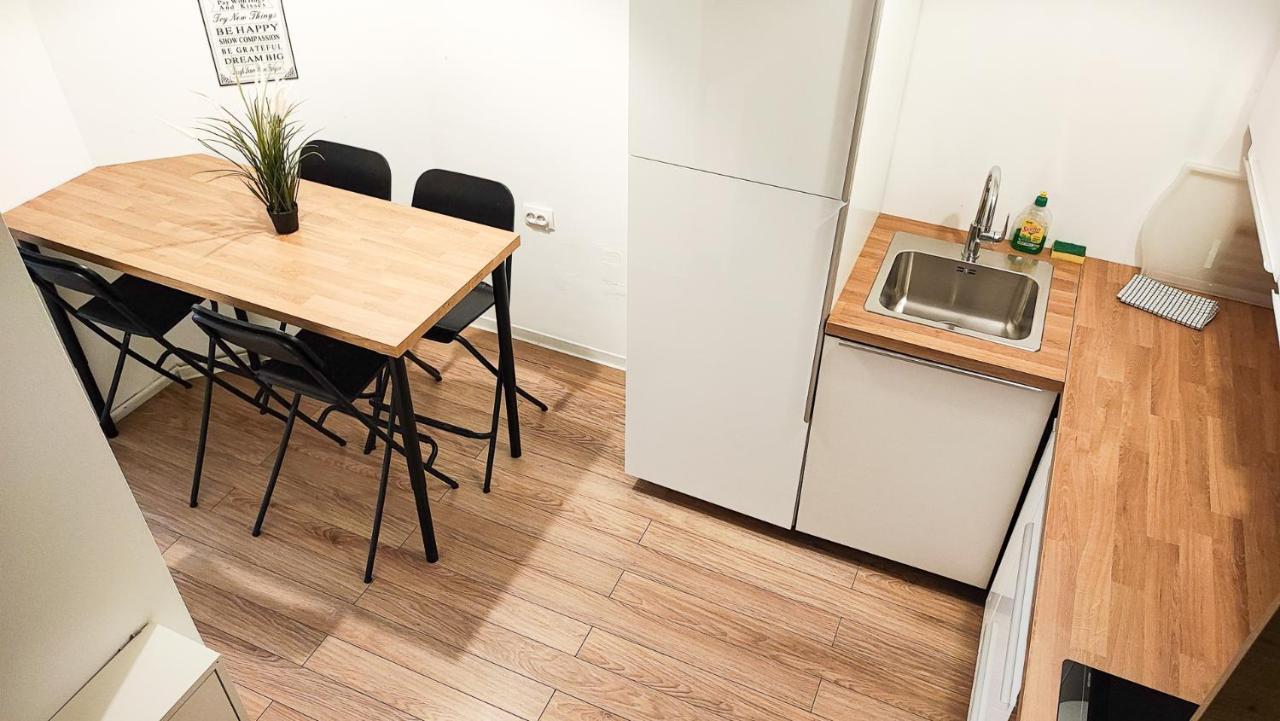 Filinhome Papa Suite 2 Novi Sad Eksteriør bilde