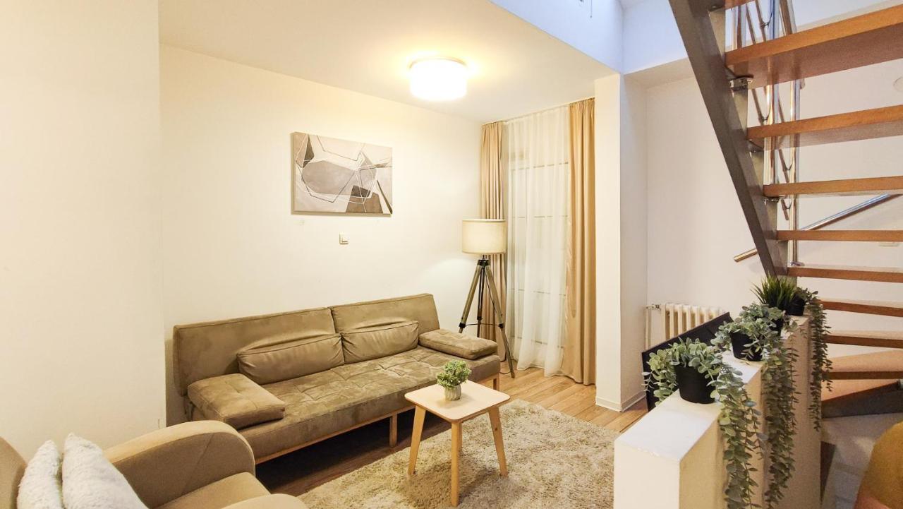 Filinhome Papa Suite 2 Novi Sad Eksteriør bilde