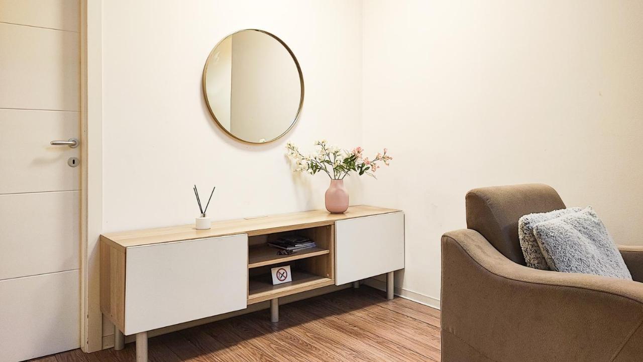 Filinhome Papa Suite 2 Novi Sad Eksteriør bilde